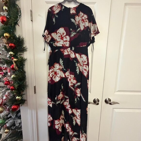 Luxology Floral Wrap Maxi Dress – Size 12 – Black Red White – NWT - Picture 4 of 8